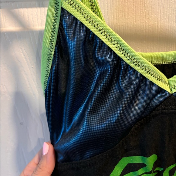 DIY poison top - Picture 3 of 3